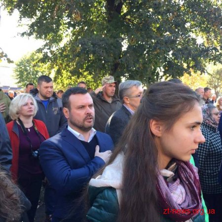 У Коростені відкрили монумент Воїнам АТО