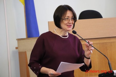 Мер вручив подяки волонтерам, які впродовж 2 місяців працювали у Житомирі