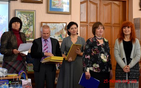 У Житомирі нагородили переможців обласного конкурсу дитячого малюнка "Світ якості очима дітей"