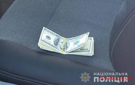 На хабарі затримали заступника керівника Бердичівської місцевої прокуратури