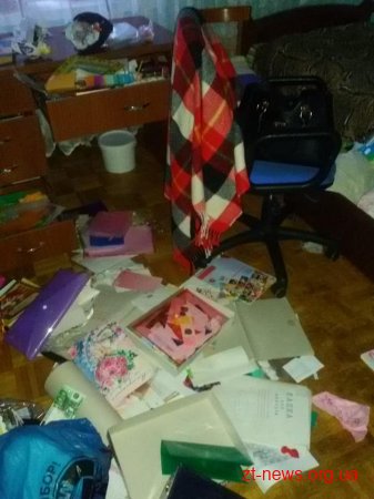 Патрульні затримали домушника, який обікрав у Житомирі дві квартири