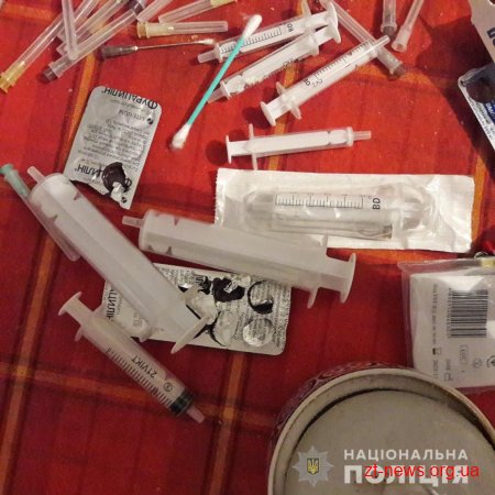 У Житомирі поліція затримала чоловіка, який постачав наркотики у місця позбавлення волі