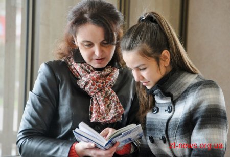 У Житомирі відкрили виставку про монументальну та архітектурну спадщину області