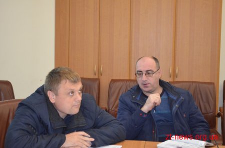 Як просуваються ремонтні роботи на вул. Параджанова обговорили на нараді в міській раді