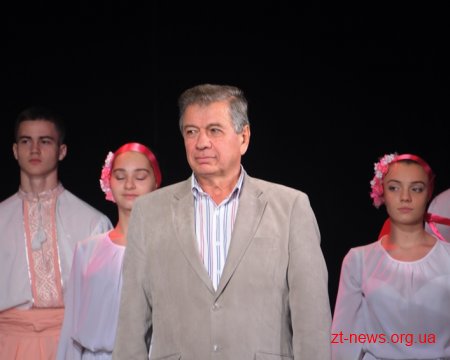 Танцювальний ансамбль «Сонечко» провів благодійний концерт на підтримку онкохворих дітей
