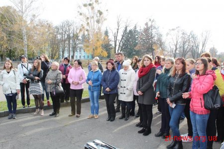 В Коростишівській школі інформаційних технологій відкрили велопарковку та велошколу