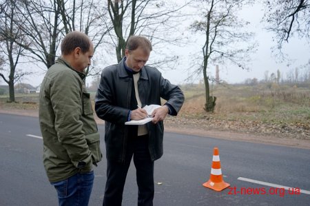 Незалежна лабораторія бере проби з 12 відремонтованих доріг Житомирщини