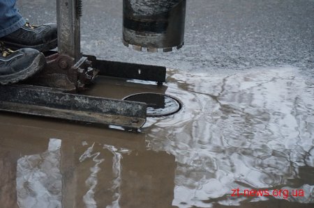 Незалежна лабораторія бере проби з 12 відремонтованих доріг Житомирщини