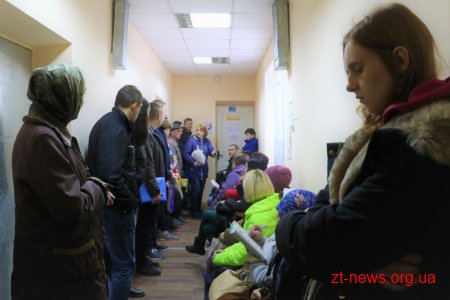 Через оформлення субсидій в управлінні ведення реєстру територіальної громади довгі черги