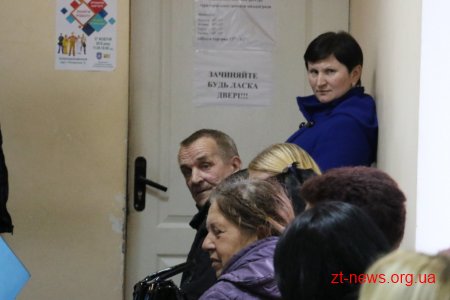 Через оформлення субсидій в управлінні ведення реєстру територіальної громади довгі черги