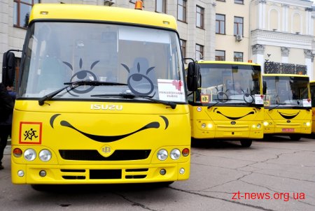 Нові шкільні автобуси отримали райони та об’єднані територіальні громади Житомирщини