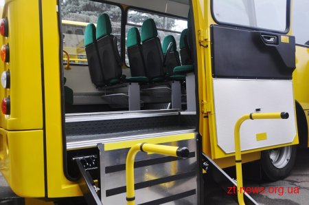 Нові шкільні автобуси отримали райони та об’єднані територіальні громади Житомирщини