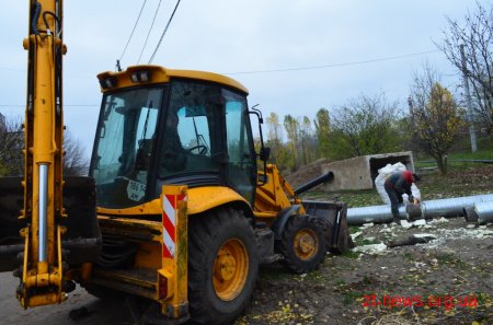 Заміна тепломереж на території мікрорайону Хмільники триває
