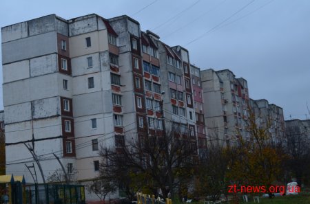 Заміна тепломереж на території мікрорайону Хмільники триває