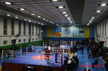 У Житомирі стартував чемпіонат України з боксу серед молоді