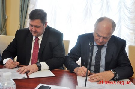 Ігор Гундич підписав меморандуми з ОТГ та містами Житомирщини про розвиток системи захисту дітей