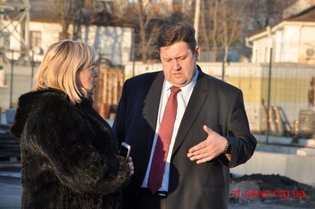 На стадіоні «Полісся» тривають роботи над північною трибуною та накриттям