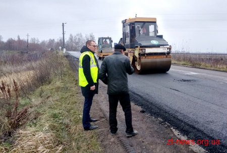 На дорозі Черняхів–Малин–Людвинівка завершують ремонтні роботи