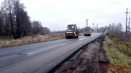 На дорозі Черняхів–Малин–Людвинівка завершують ремонтні роботи