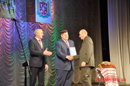 В драмтеатрі привітали працівників сільського господарства із професійним святом