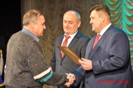 В драмтеатрі привітали працівників сільського господарства із професійним святом