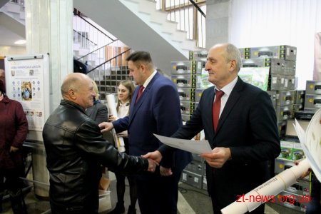 140 перших класів Житомирщини забезпечили комплектами оргтехніки