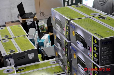 140 перших класів Житомирщини забезпечили комплектами оргтехніки