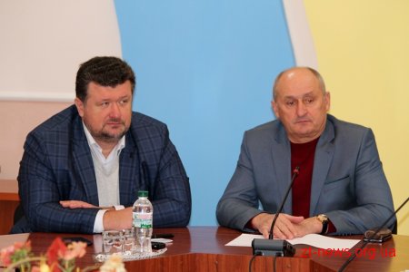 Володимир Ширма обговорив розподіл регіонального замовлення з керівниками медичних навчальних закладів