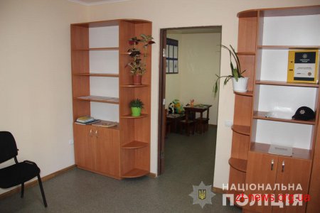 Поліцейську станцію відкрили в смт Озерному