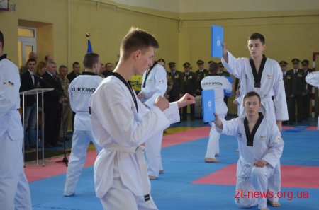 У Житомирському військовому інституті курс з тхеквондо викладатиме майстер із Кореї