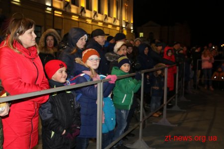 До Дня студента на Михайлівській у Житомирі відбулося свято вогню