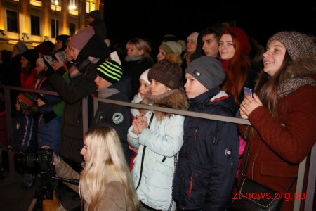 До Дня студента на Михайлівській у Житомирі відбулося свято вогню