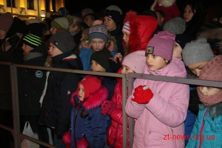 До Дня студента на Михайлівській у Житомирі відбулося свято вогню