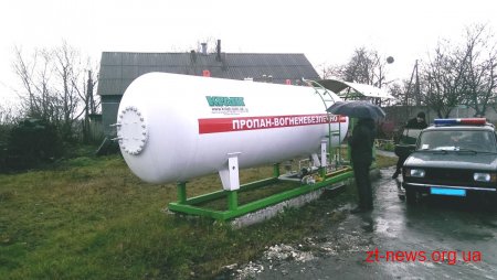 Діяльність двох нелегальних газових заправок припинили на Житомирщині