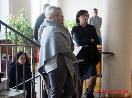 У Житомирській ОДА презентували виставку до 85-х роковин Голодомору