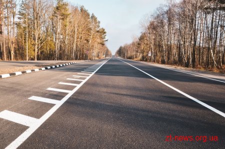 Керівники області перевірили, як відремонтована ділянка дороги Р-49 Васьковичі-Шепетівка