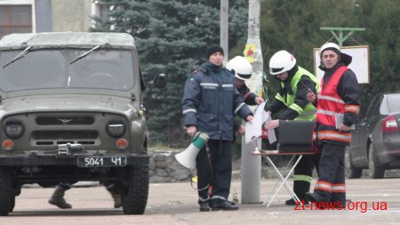 У Бердичеві пожежні гасили умовну пожежу в міському палаці культури