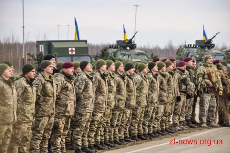 Президент України на Житомирщині вручив десантникам державні нагороди