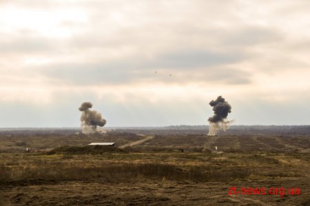 У День Десантно-штурмових військ ЗСУ на Житомирщині військові показали, на що здатна наша армія