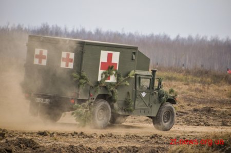 У День Десантно-штурмових військ ЗСУ на Житомирщині військові показали, на що здатна наша армія