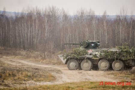У День Десантно-штурмових військ ЗСУ на Житомирщині військові показали, на що здатна наша армія