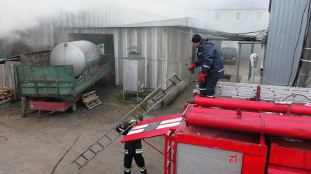 На одному з підприємств Житомира горіла сушарня