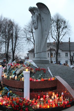 Житомиряни вшанували пам’ять жертв Голодомору
