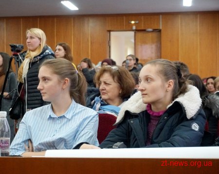 Олександр Авраменко провів майстер-клас із культури мовлення у Житомирі