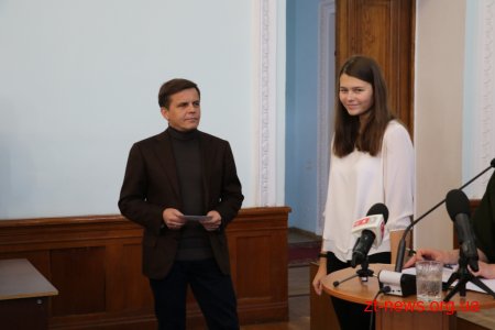 Обдарована молодь Житомира отримала стипендії від міського голови