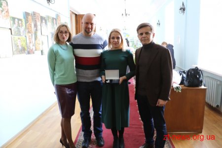Чемпіонка світу зі змішаних єдиноборств Дарина Самчик отримала відзнаку «За заслуги перед містом ІІІ ступеня»