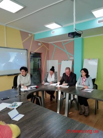 Проблеми людей з інвалідністю та шляхи їх вирішення обговорили у Житомирі