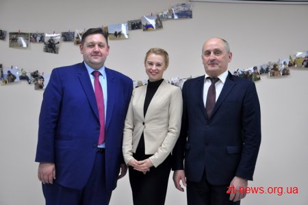 Керівники області привітали земляків з Міжнародним днем волонтера