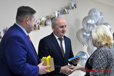Керівники області привітали земляків з Міжнародним днем волонтера