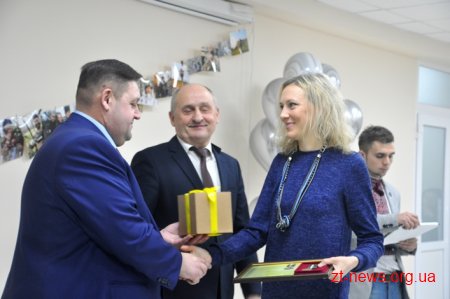 Керівники області привітали земляків з Міжнародним днем волонтера